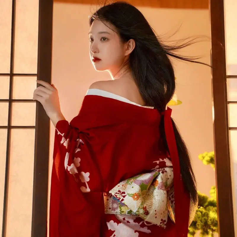 Robe Japonaise Rouge 'Hanaé' - Image 3